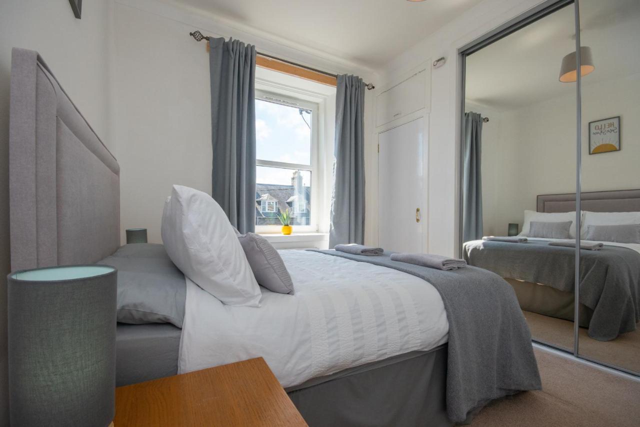 Dwellcome Home Ltd 1 Bed Apt, Half Mile To Union Street Yet Quiet, Free Parking, Fast Wifi, Ideal For Long Term Contractor, Etc Stays, Fully Equipped Kitchen, Regular Housekeeping Option - See Our Site For Assurance Aberdeen Exterior foto